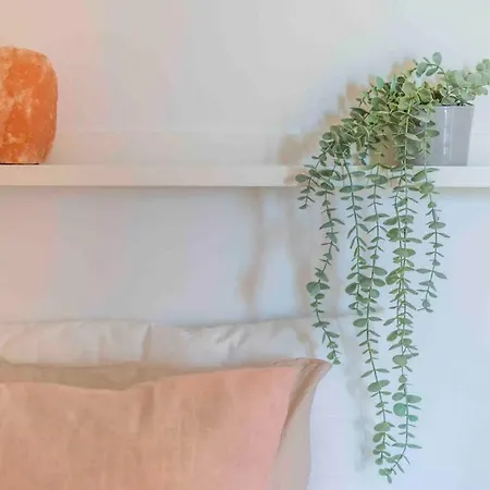 New & Bright 2bed Ensuite, With Pool 5 Min From Marina Διαμέρισμα *
