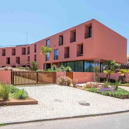 New & Bright 2bed Ensuite, With Pool 5 Min From Marina * Quarteira