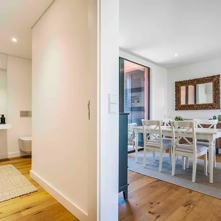 New & Bright 2bed Ensuite, With Pool 5 Min From Marina Quarteira